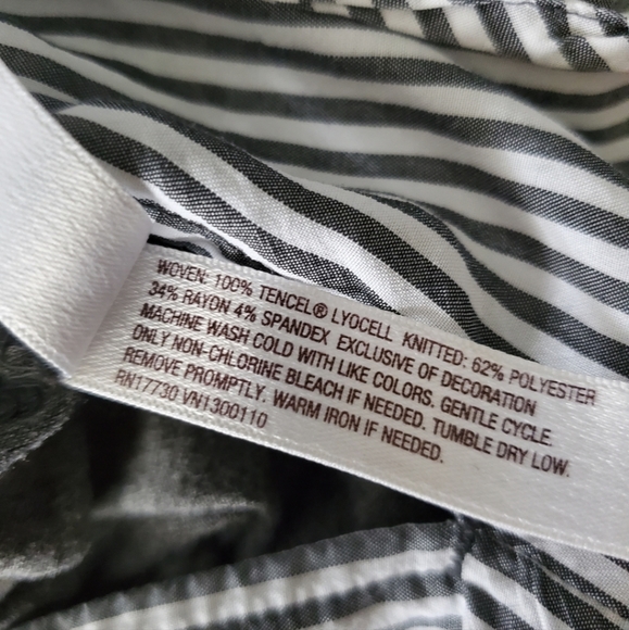 💗  Gilligan & O'Malley sleepwear top - Picture 4 of 4